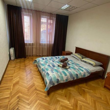 Apartments On Moskovskaja 드네프로페트로프스크 외부 사진